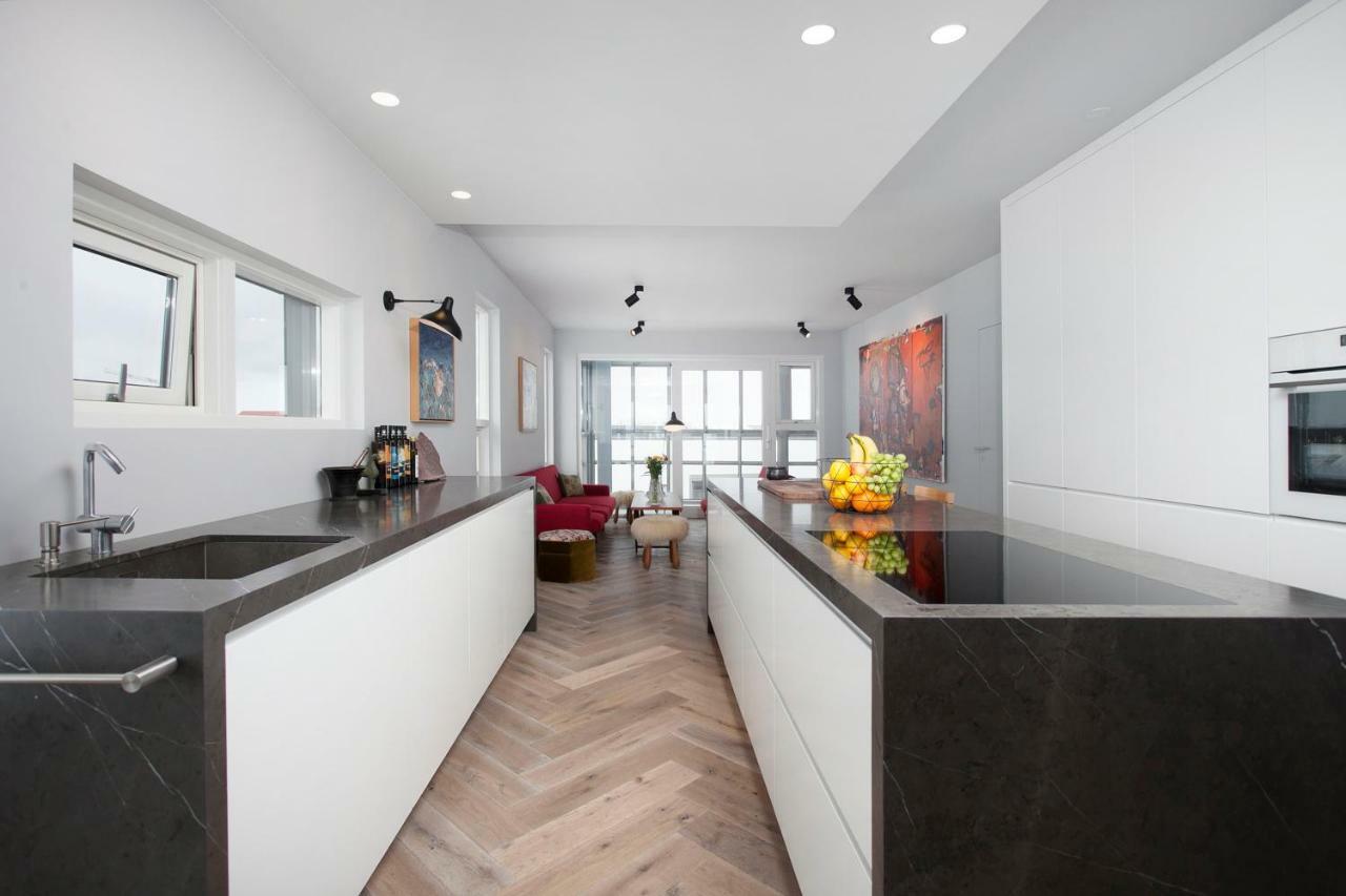 Ocean View Luxury Apartment In Central Reykjavik Exterior photo