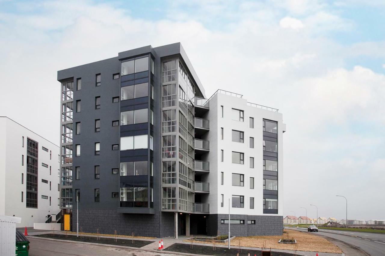 Ocean View Luxury Apartment In Central Reykjavik Exterior photo