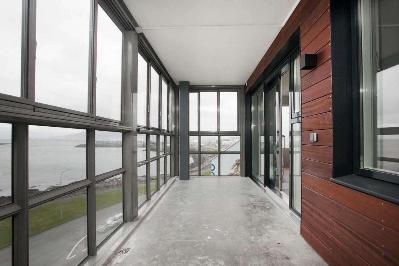 Ocean View Luxury Apartment In Central Reykjavik Exterior photo